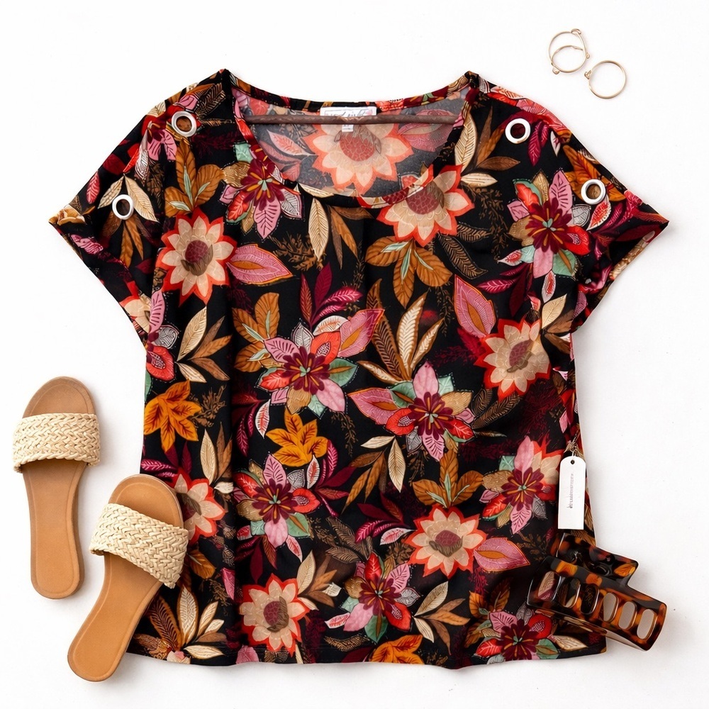 Sweet Violet Floral Top 2X Boho Blouse Eyelet Shoulder NWT